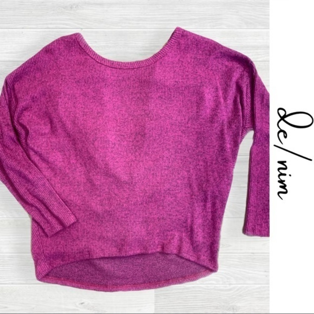 Open Back Pullover Sweater | Medium | Fuschia